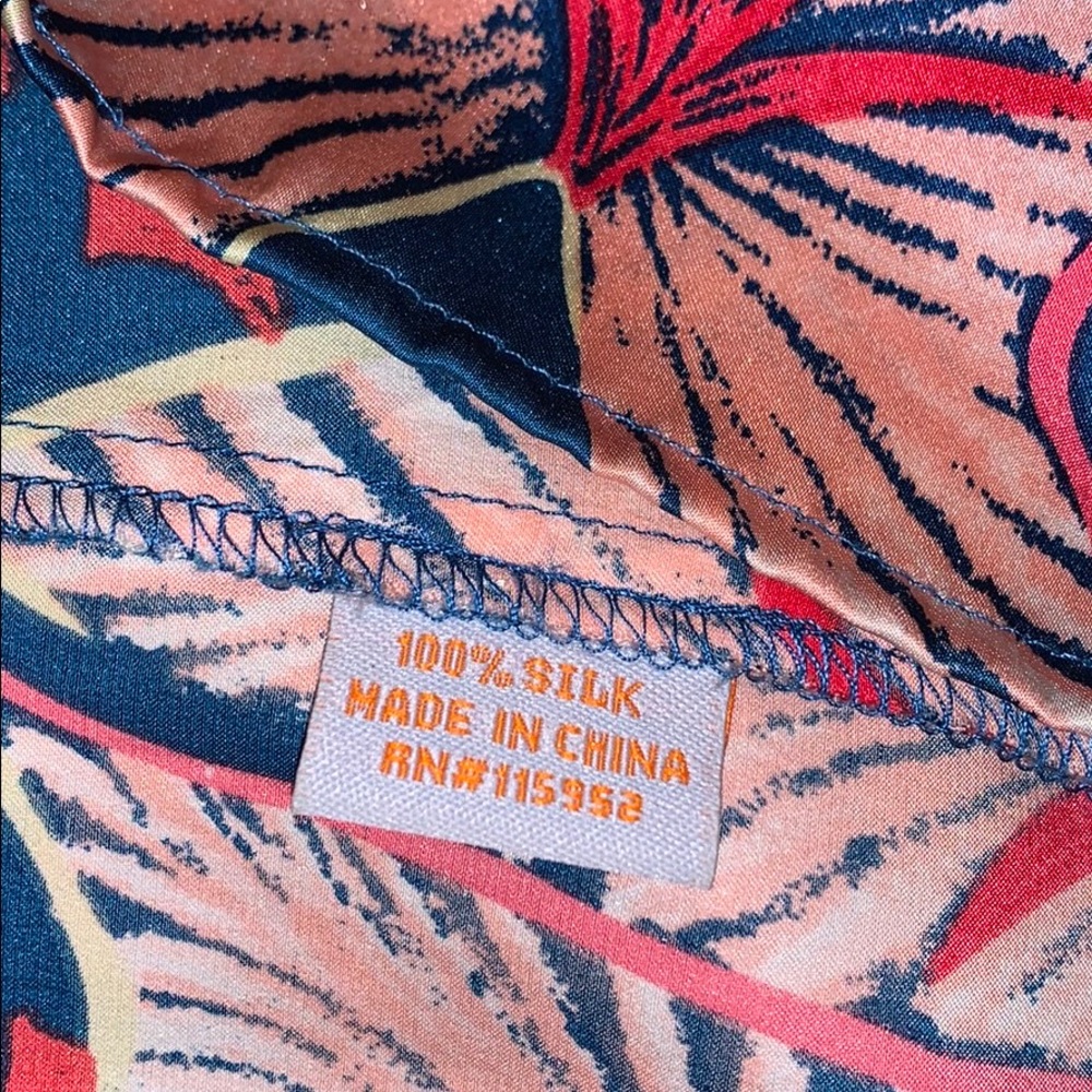 Bilingual Silk Midi dress - Picture 9 of 9